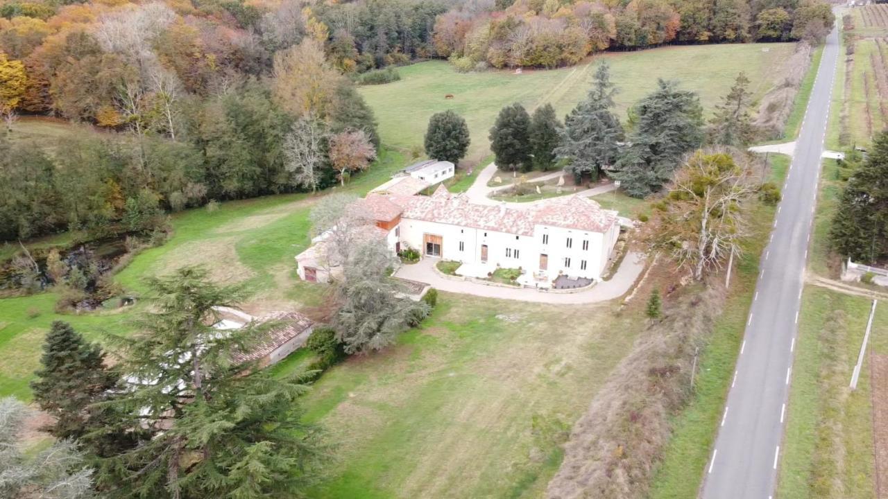 Готель La Bastide Cardan Saint-Sulpice-de-Pommiers Екстер'єр фото