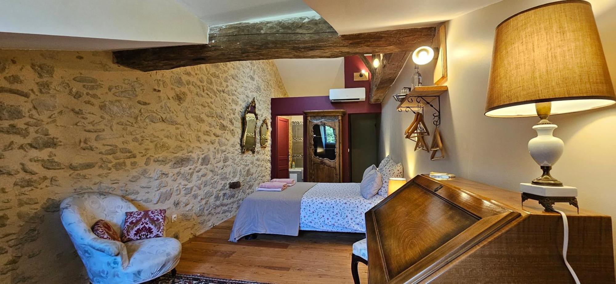 Готель La Bastide Cardan Saint-Sulpice-de-Pommiers Екстер'єр фото
